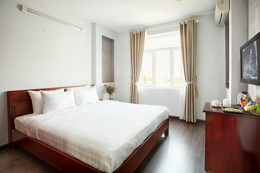 ***  Mai Boutique Hotel Da Nang Vietnam